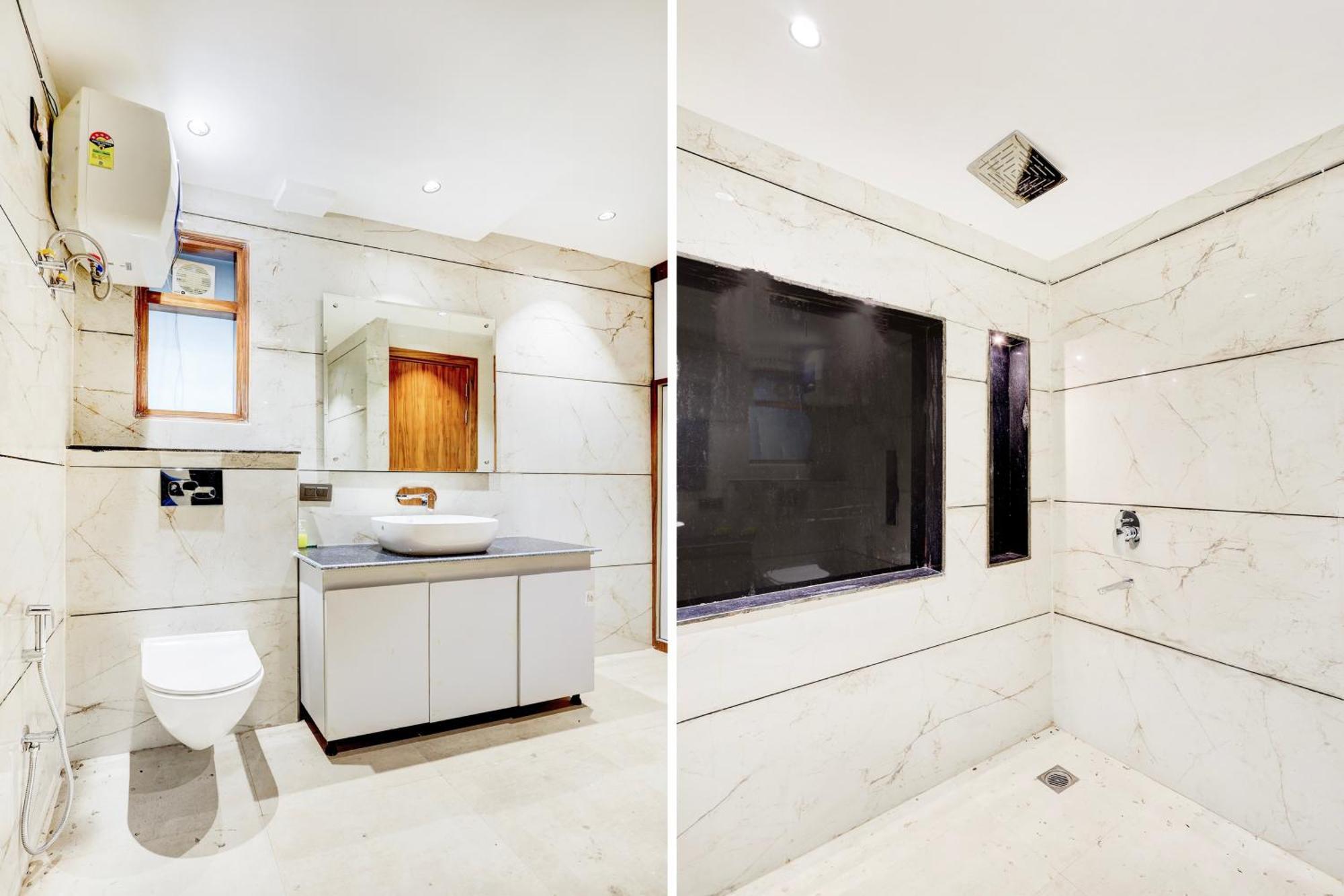 Super Hotel O Sector 43 Gurgaon Bagian luar foto